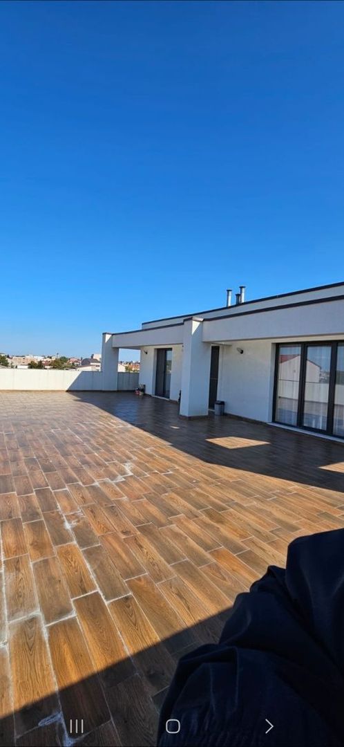 Apartament 3 camera - Poză 1