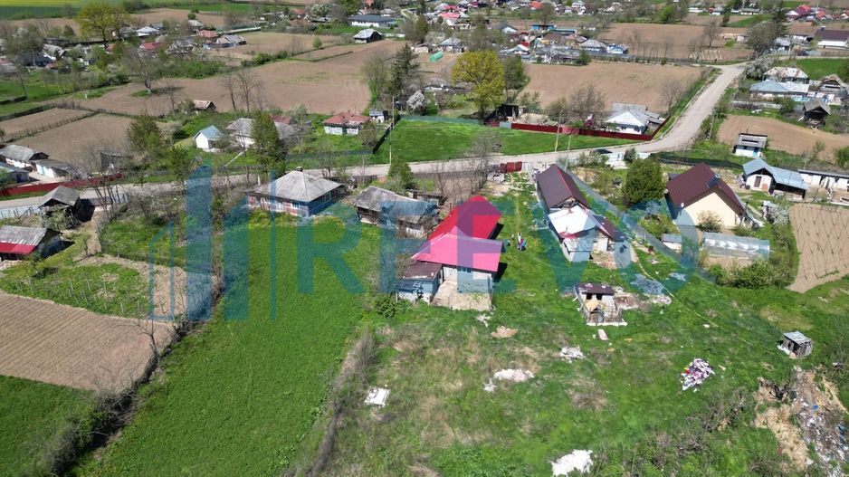 Casă Sat. Drăgești, Comuna Dămienști - Poză 4