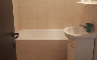 Ag EUROPA vinde garsoniera FINISATA la etajul 3 in zona ULTRACENTRALA. - Poză 4