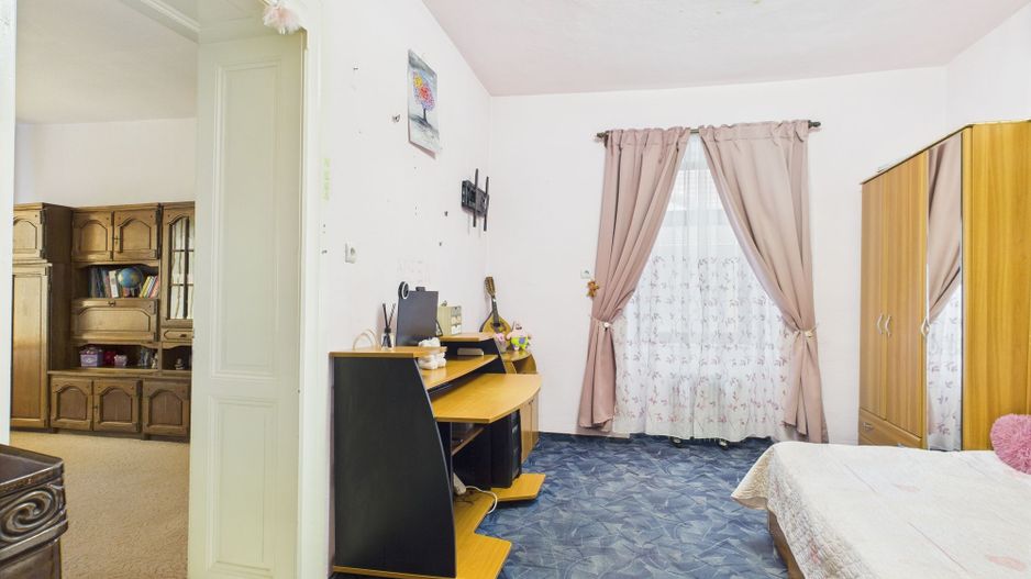 Casă Individuală cu spațiu comercial - Variaș - Poză 25