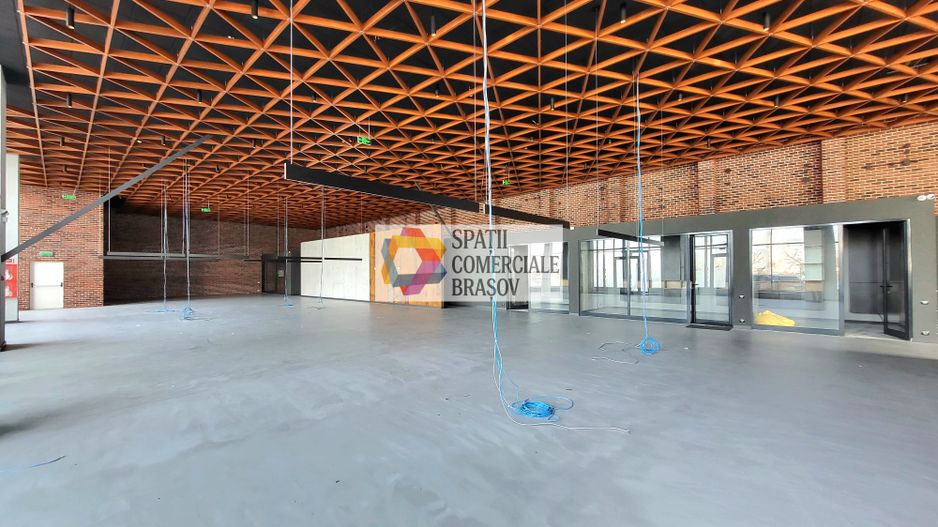 Spatiu  comercial - Showroom - 780 mp #plus-imo.ro - Poză 3