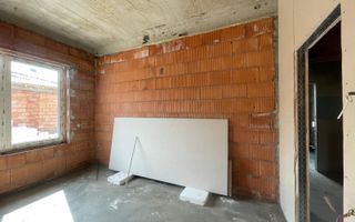 Duplex pe parter - 3 camere - zona Valery - 145.000€ - Poză 7