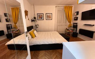 Garsonieră de vânzare în clădire istorica, Timișoara - Poză 1