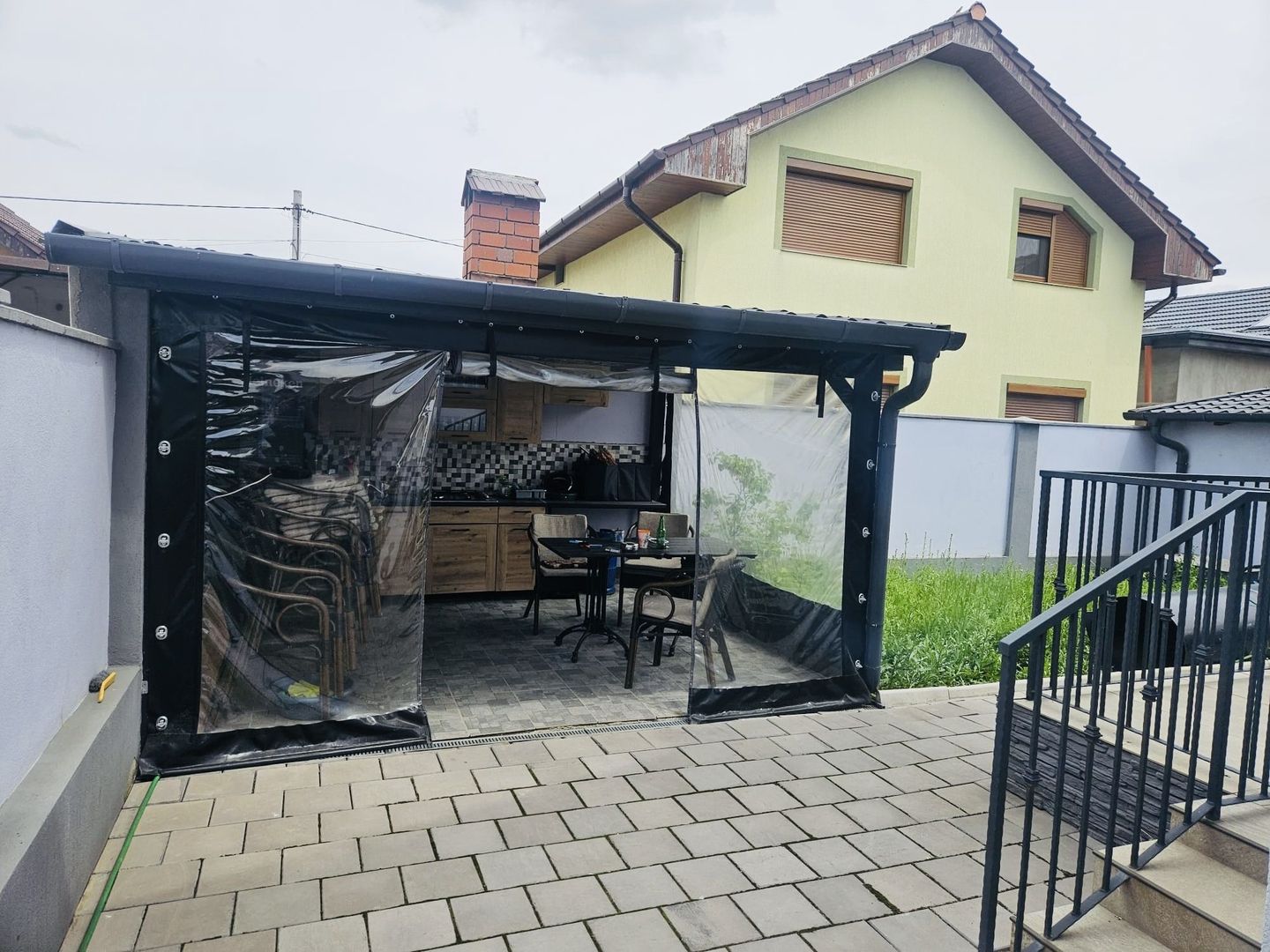 Casă Modernă cu Sistem Fotovoltaic – Rontău - Poză 5