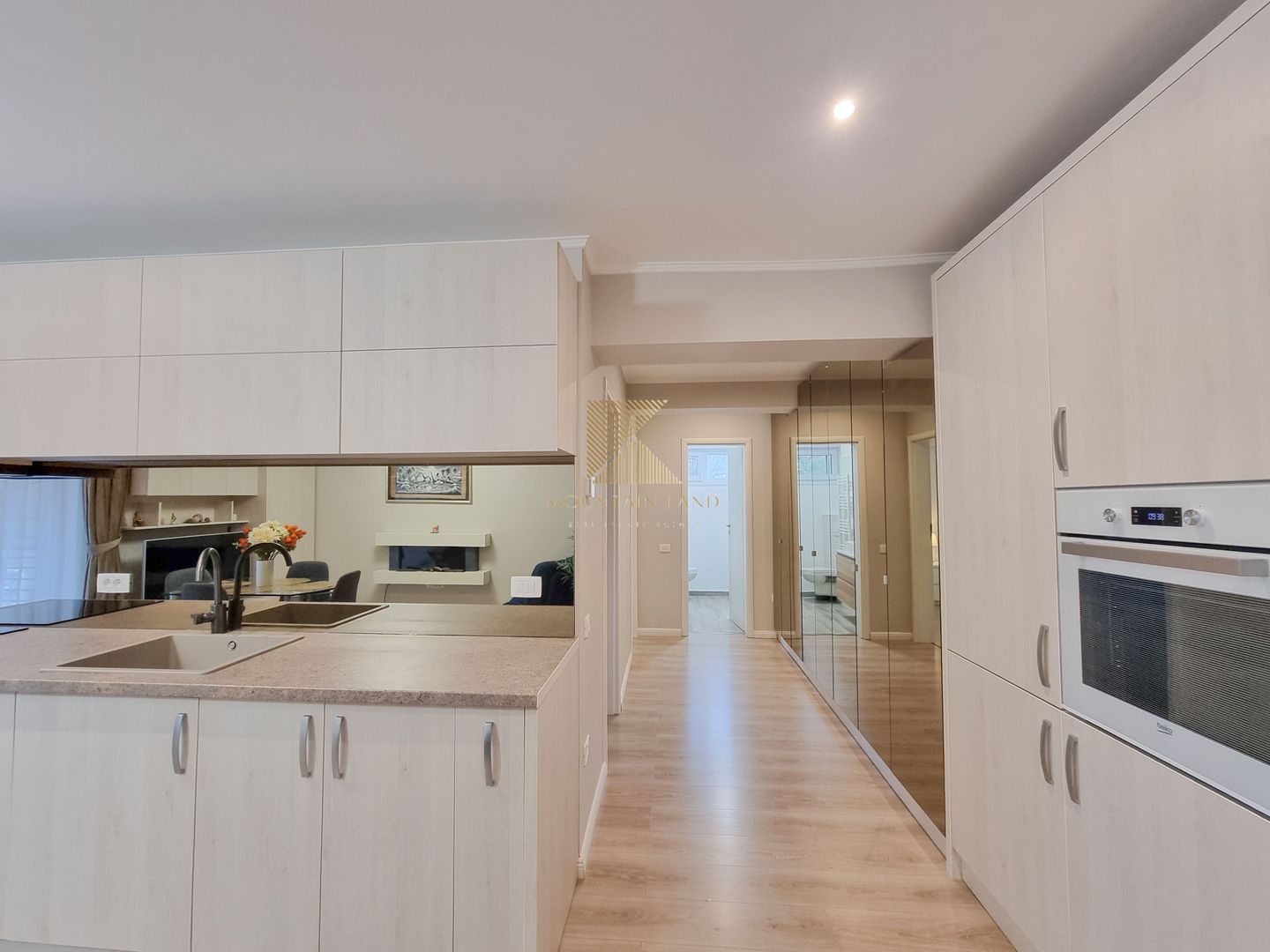 Apartament de 3 camere, PETFRIENDLY, parcare subterana, Dobrogeanu Gh. - Poză 6