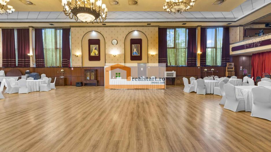 Cladire Multifunctionala - Ideal Investitie - 700mp cladire - 1590 mp teren - Poză 21