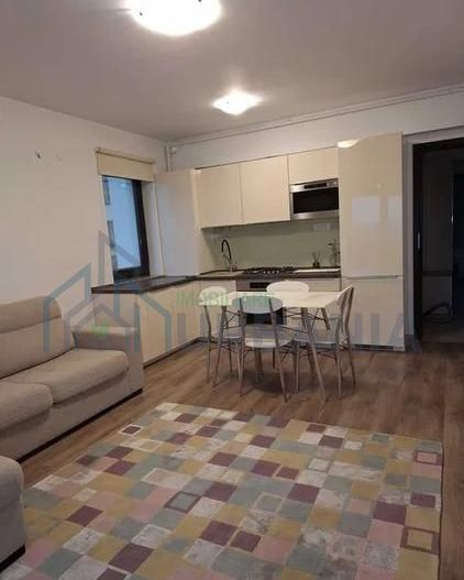 Apartament la 2 minute de Podul de Fier - Poză 4