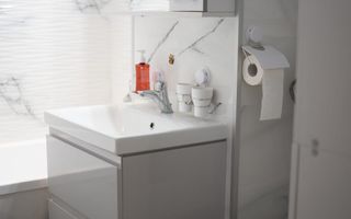 Apartament 4 camere+2 bai foarte aproapte de Spitalul Judetean - Poză 17