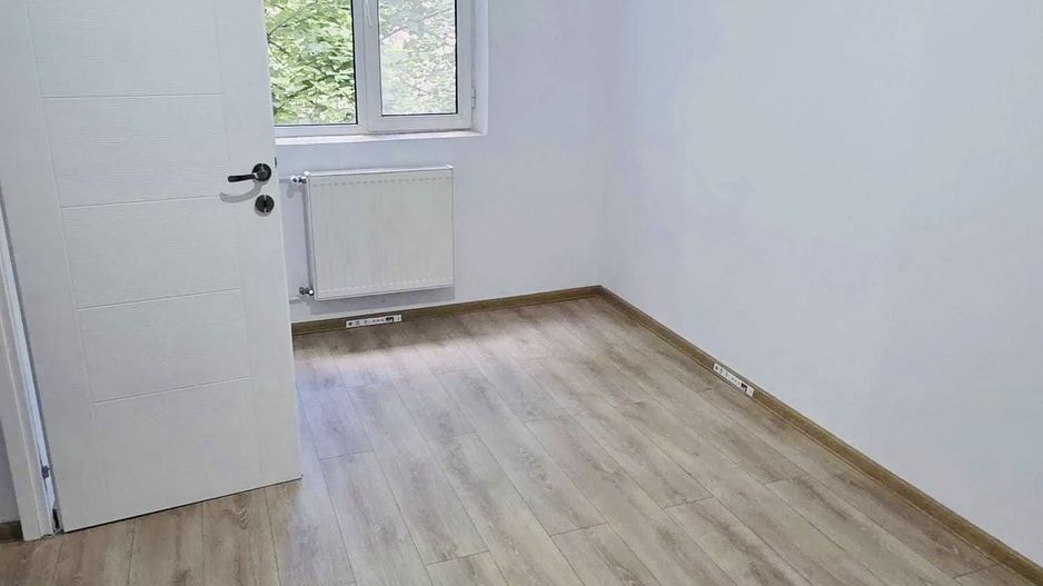 Sagului – Piața Doina | 2 Camere | Etaj 3 | Renovat Recent | Aproape de Tot - Poză 4