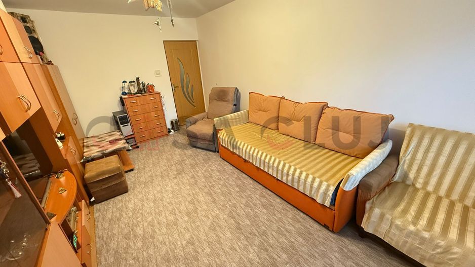 2 camere, decomandat, etaj intermediar, Între Lacuri - Poză 1