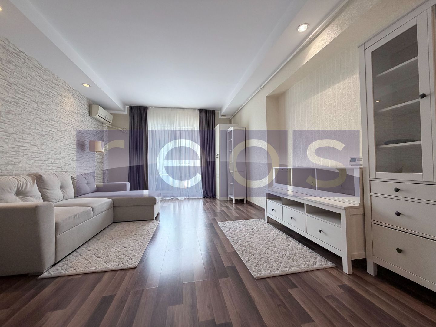 VANZARE 2 CAMERE COSMOPOLIS | VEDERE PISCINA | PARCARE INCLUSA | - Poză 1