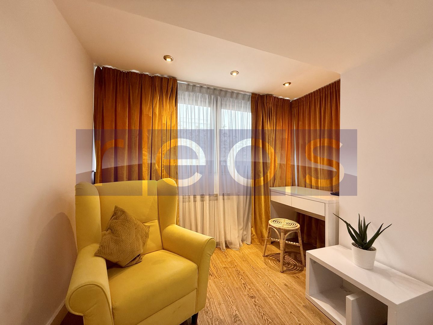 ÎNCHIRIERE 2 CAMERE | PIAȚA UNIRII | MOBILAT ȘI UTILAT - Poză 7