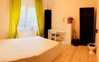 Vand apartament cu 3 camere in Tudor - Poză 1