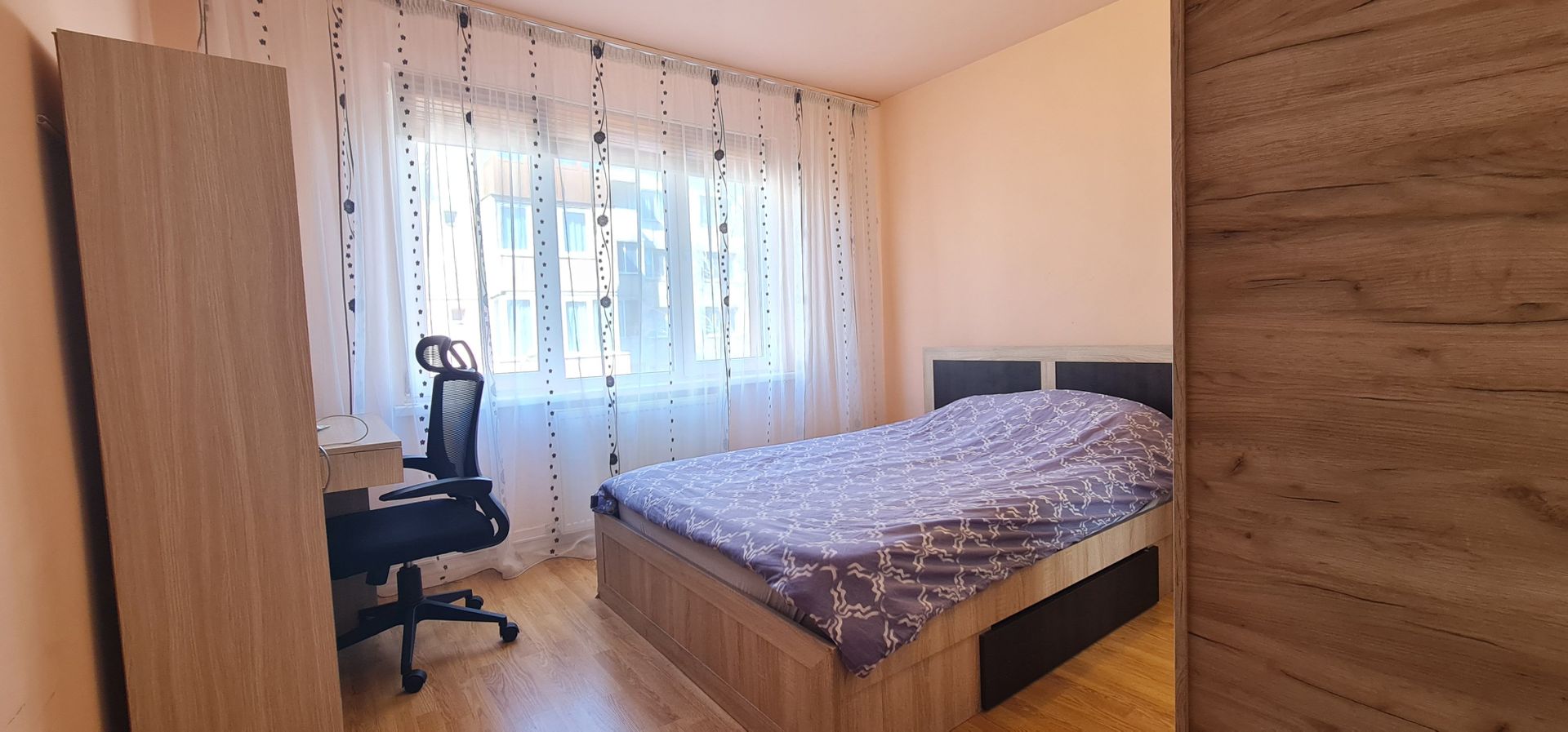 Apartament 4 camere decomandat mobilat utilat - Poză 5