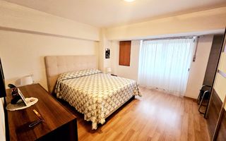 De vanzare Apartament 4 camere ULTRACENTRAL Piata Unirii, Bucuresti - Poză 2