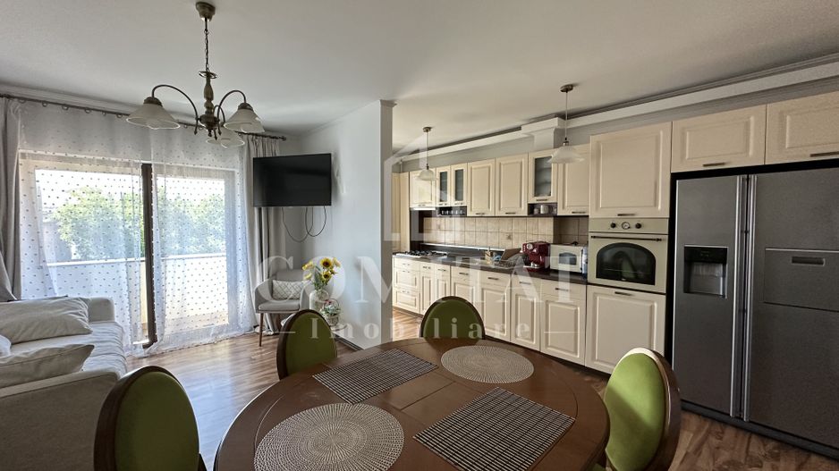 Apartament 3 camere | Etaj Intermediar | Zona Strazii Decebal - Poză 1