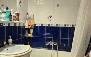 Oportunitate. Apartament cu trei camere, zona Astra 57 mp - Poză 6