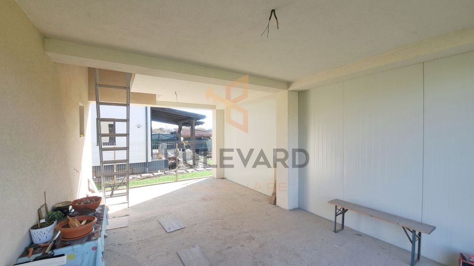 Casa noua + atelier 49 mp + teren 1030 mp! - Poză 21