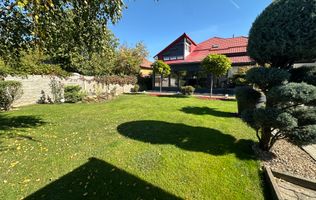 Casa Parter + Mansarda în Braytim