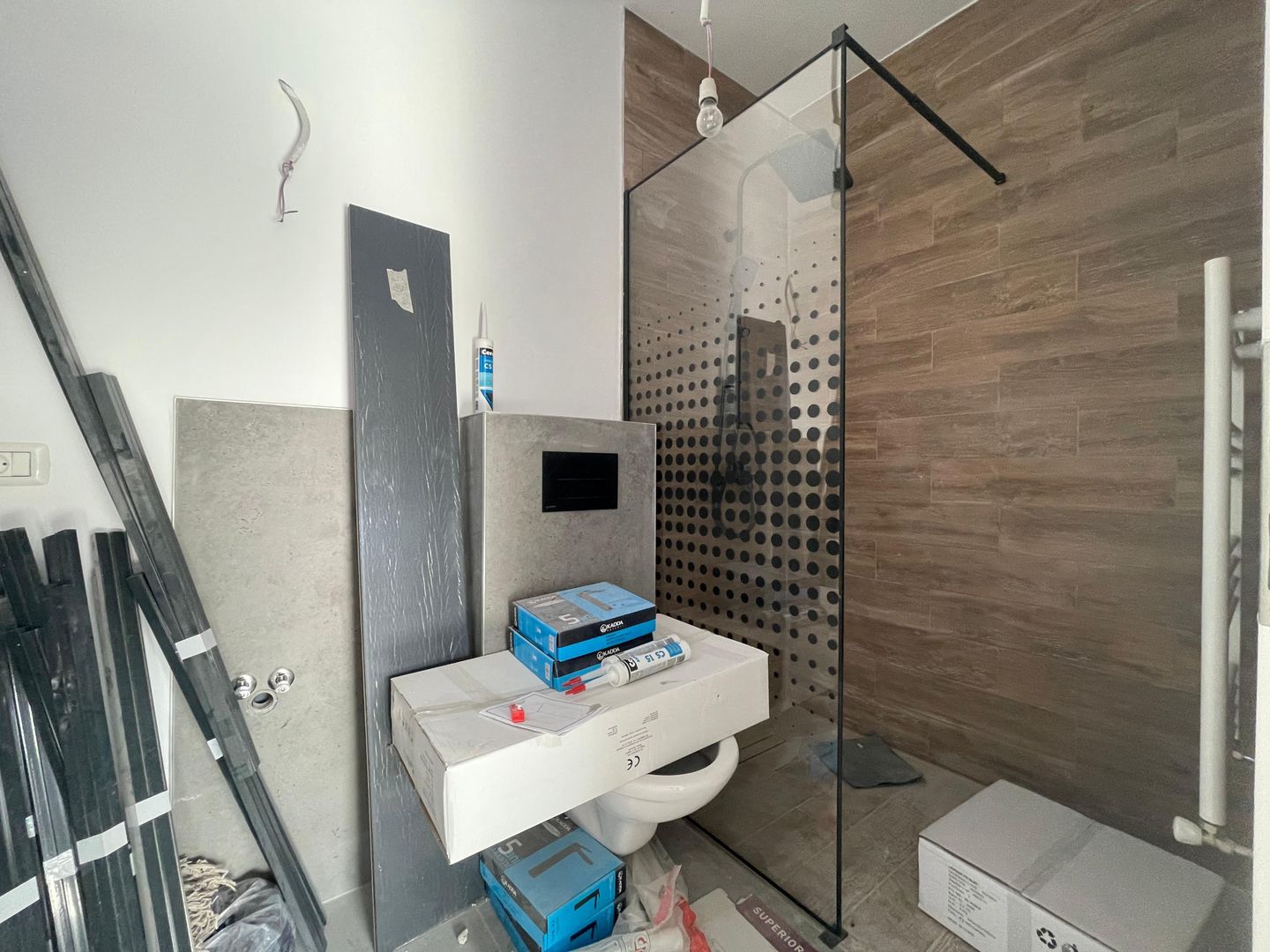 Duplex modern despartit prin baie - Mosnita Noua - Poză 6