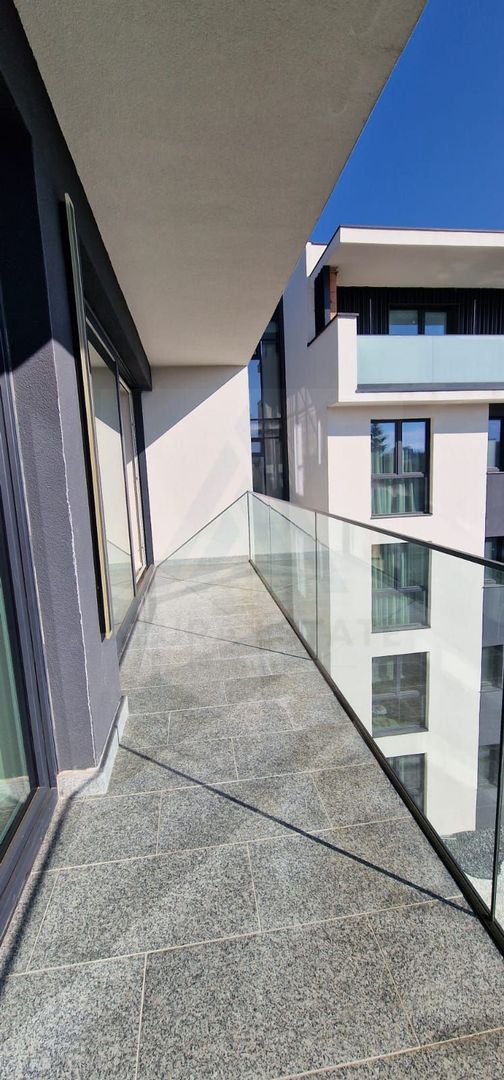 Apartament lux 80 mp utili 3 camere 2 bai si parcare subterana - Poză 15