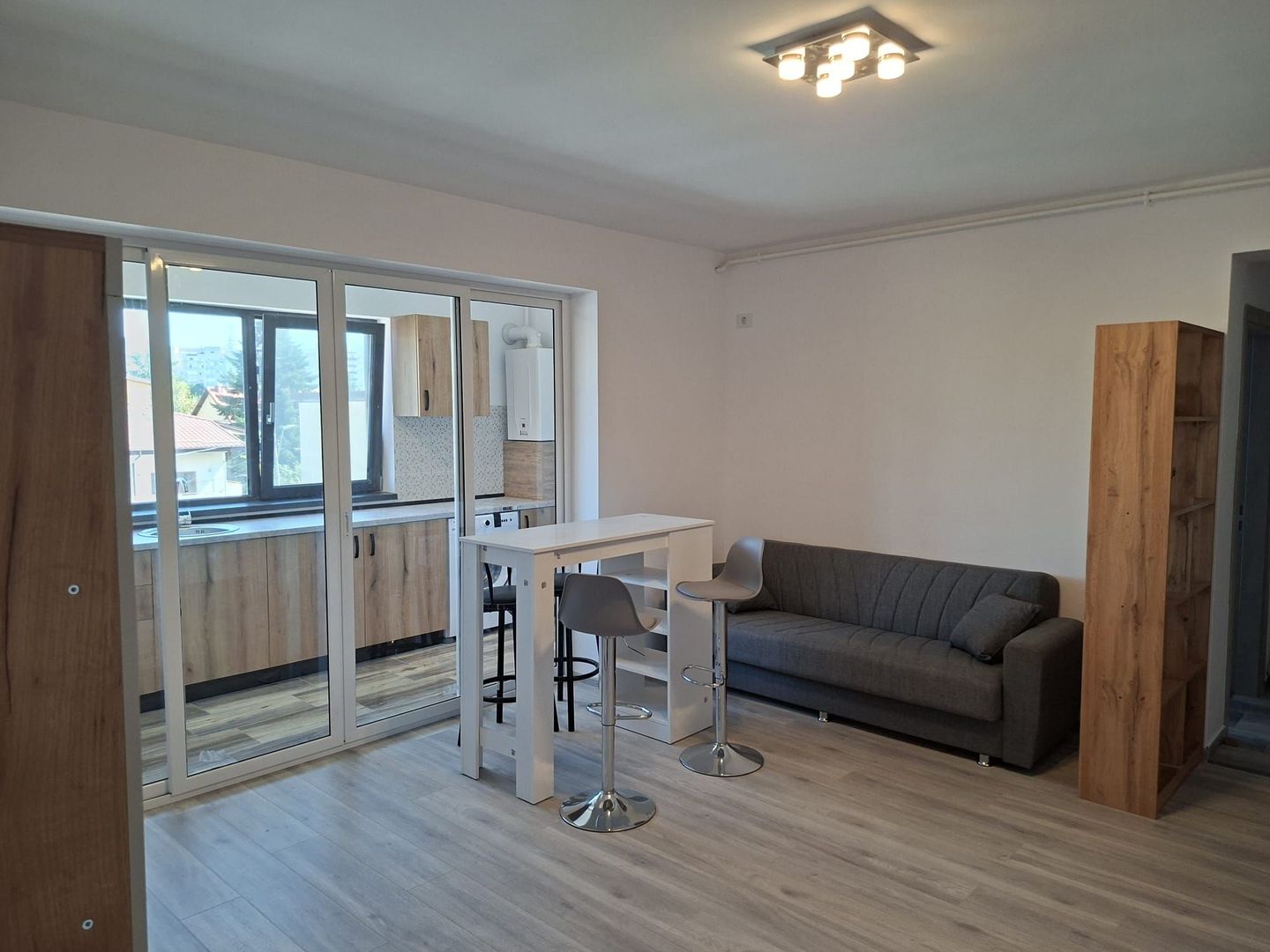 AP. 3 CAMERE - BRANCOVEANU, PRIMA INCHIRIERE, PARCARE INCLUSA, MODERN - Poză 2