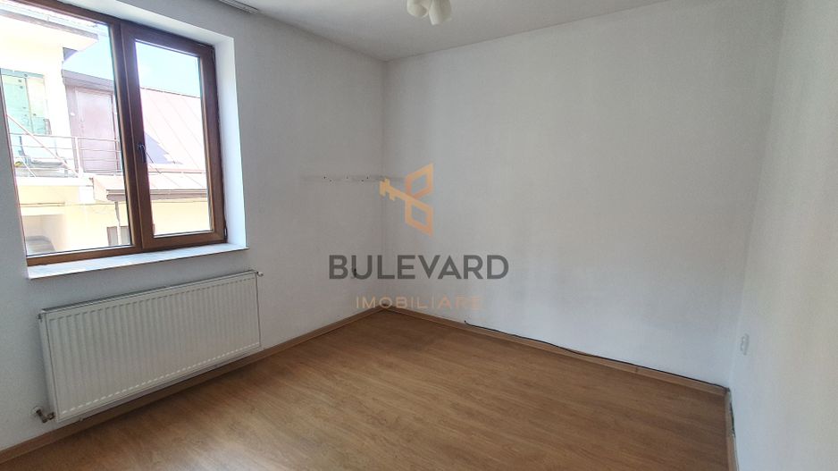 Apartament cu 3 camere, zona Centrala! - Poză 5