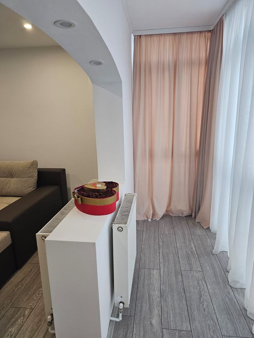Inchiriere apartament 3 camere, modern, Prundu - Poză 10