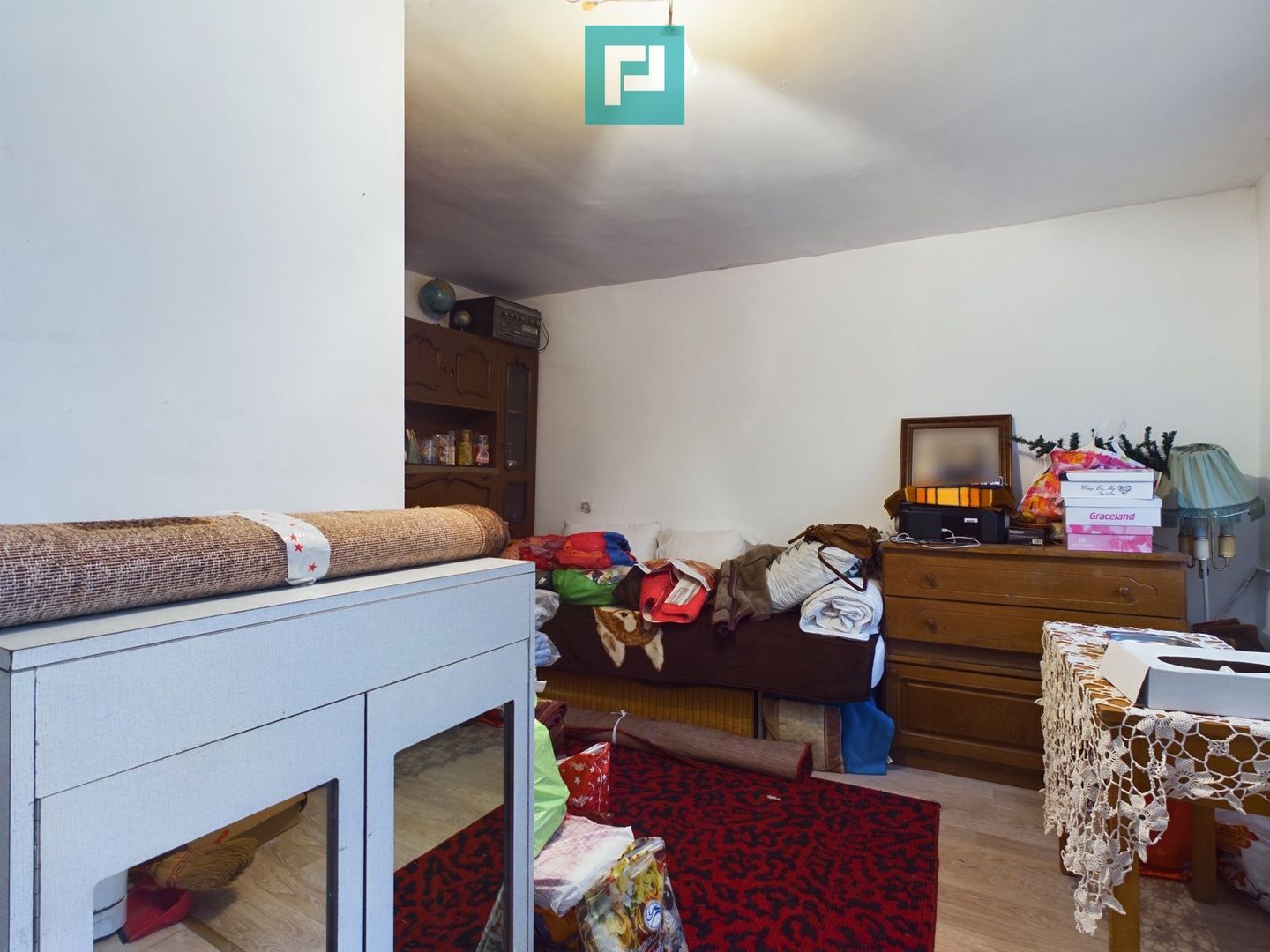 Apartament la casă cu 2 camere zona Boul Roșu - Poză 6