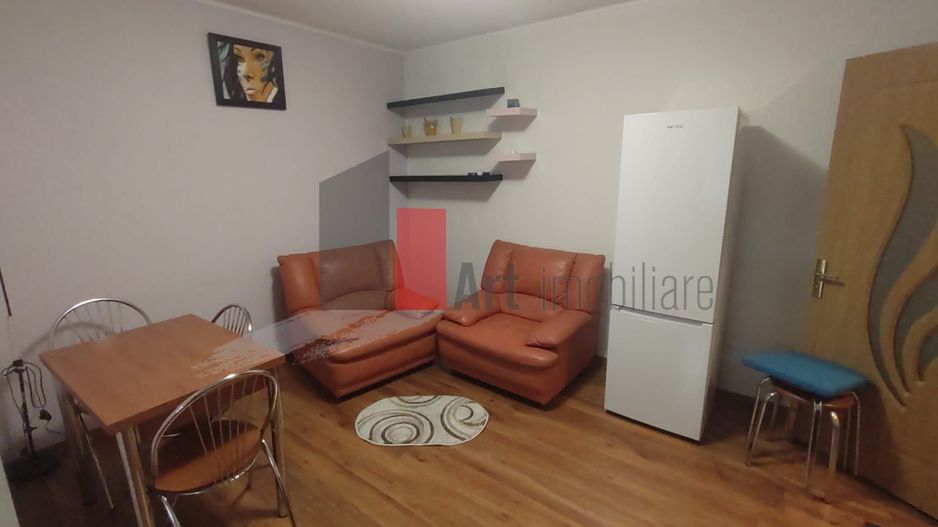 Închiriere apartament 2 camere Apărătorii Patriei - Poză 2