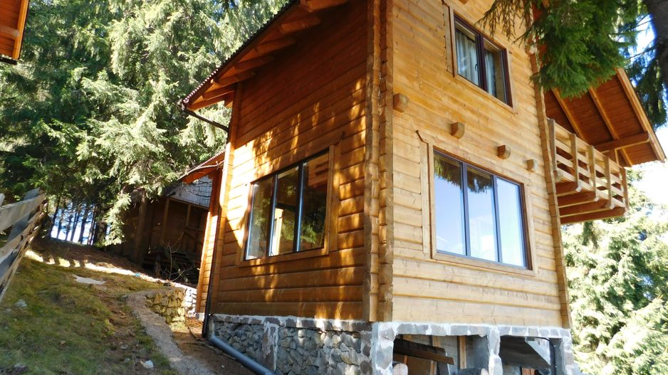 Casă de vacanta de vanzare, in Marisel, langa Cabana Motilor - Poză 4