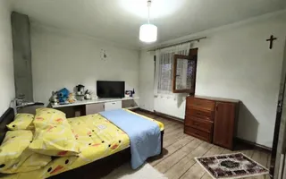 Casă de vânzare - Săsar - 4 dormitoare - teren 459 - garaj - Poză 15