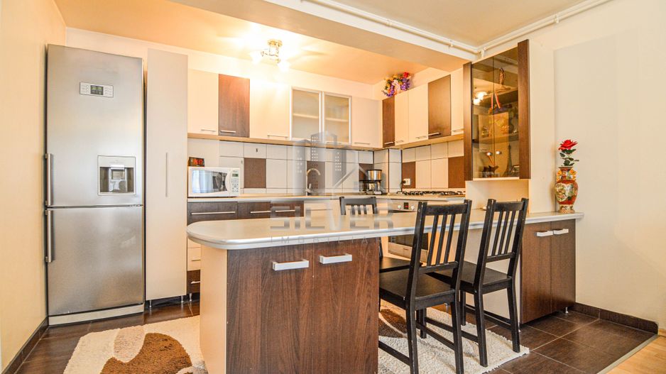 Apartament cu 3 camere + loc de parcare in Floresti, zona Teilor - Poză 4