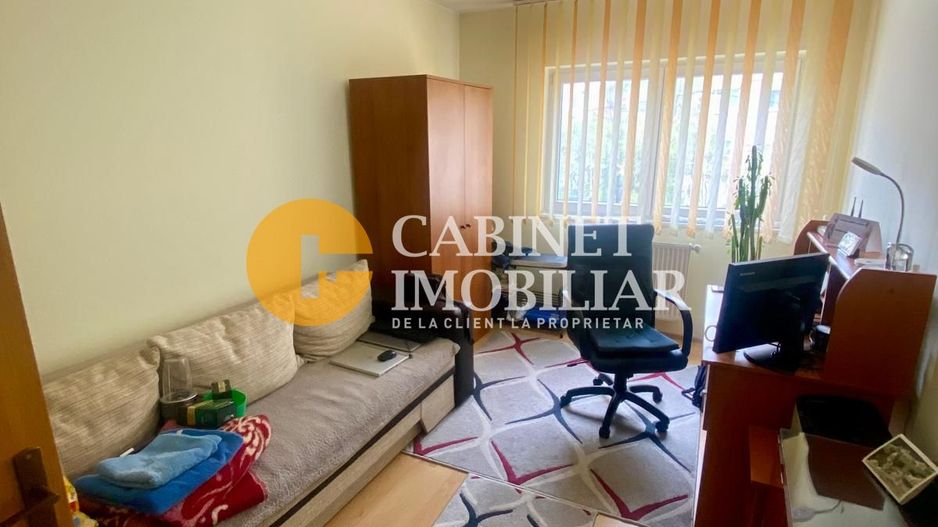 PIATA PĂCURARI - 3 CAMERE DECOMANDAT - ETAJUL 1 - BLOC NOU - BOXĂ ȘI GARAJ - Poză 2