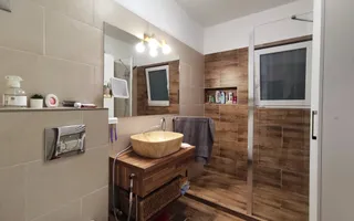 Apartament frumos cu 2 camere | la cheie | Zona Terra-Florești - Poză 15