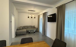 Casa individuala 114 utili 4 camere 2 bai si curte 215 mp in Selimbar - Poză 3