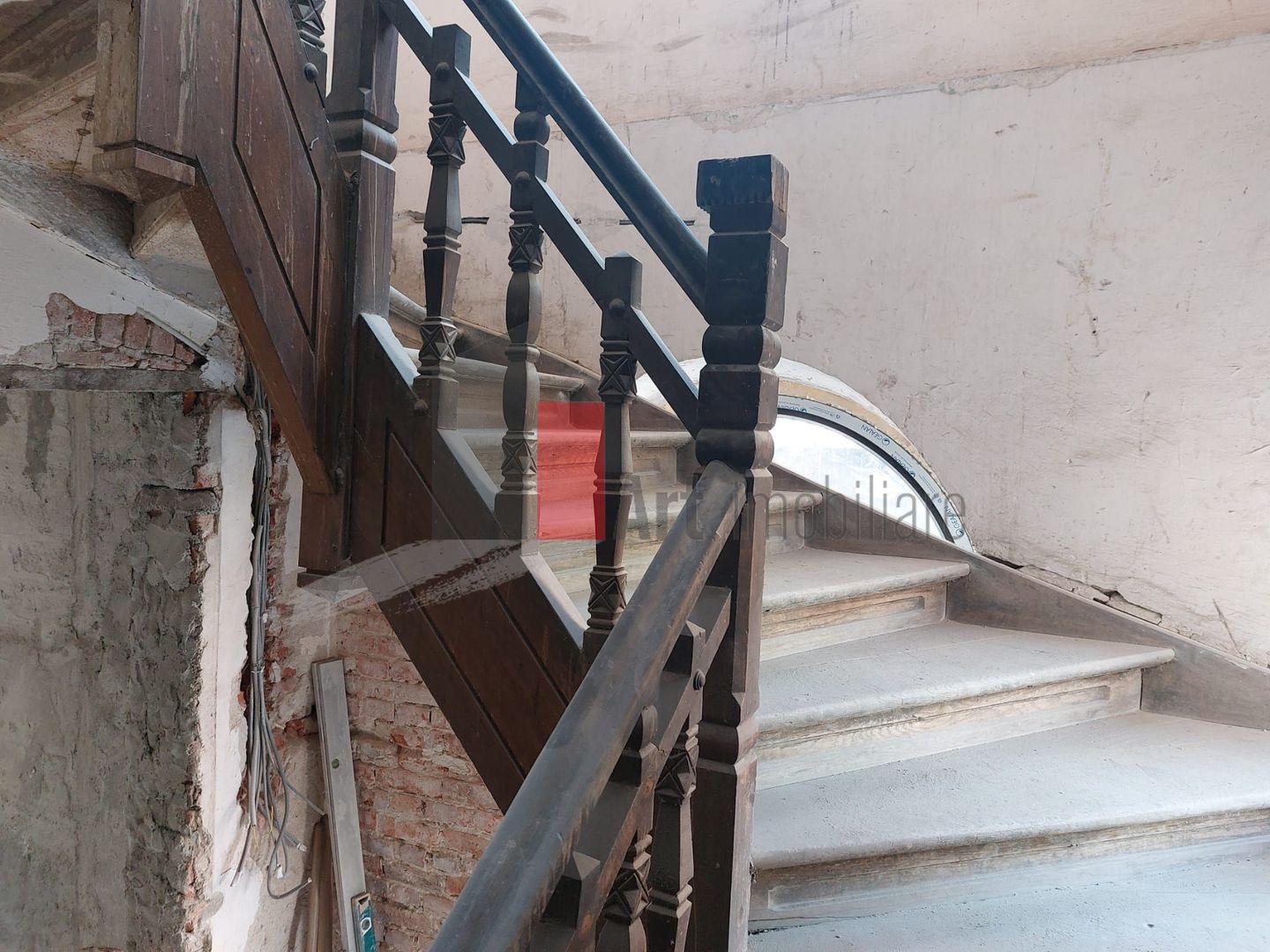 Vila "BRIKO" , Vitan-Mall, pozitie stradala, ideal birouri/comercial - Poză 13