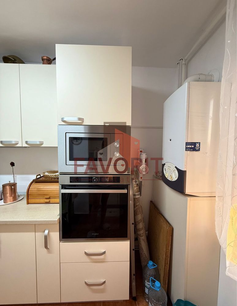 Etaj 2. Cu centrala proprie. Zona Bucovina - Poză 8