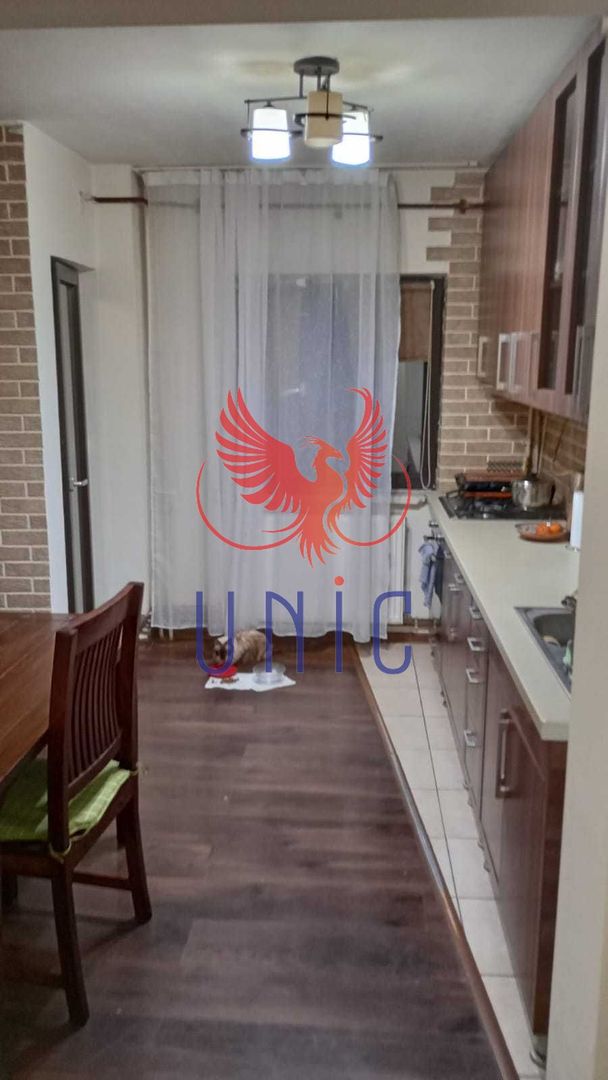 3 camere decomandate, etaj 2, liceul Pedagogic - 149 000 Euro - Poză 5