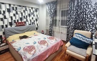 3 camere decomandat  zona Dacia - Poză 1