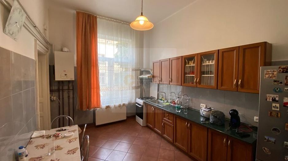 4 camere in vila   | Blvrd M. Kogalniceanu  | 140 mp - Poză 7