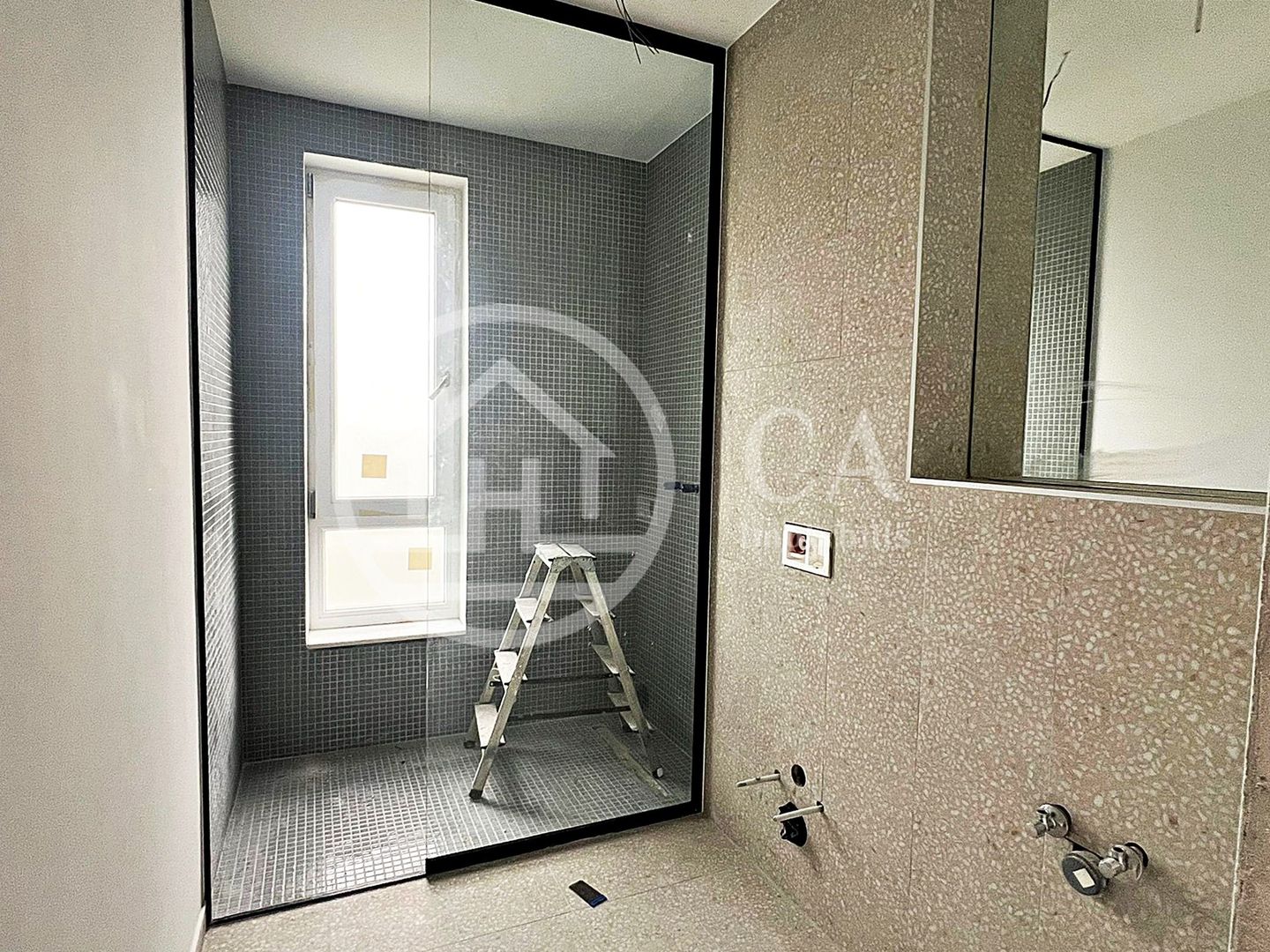 Casa de vanzare cu 5 camere in Paleu, Bihor - Poză 10