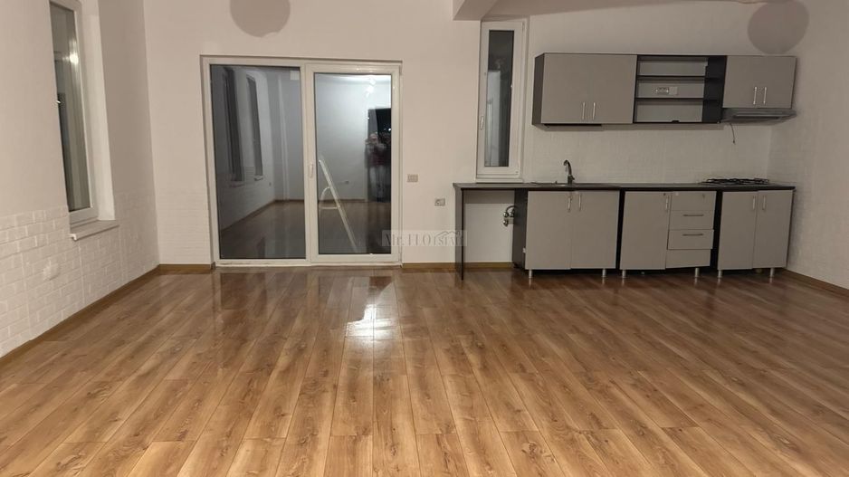 Ofer spre închiriere 1/2 duplex – Giroc, zona fostei unități militare - Poză 2