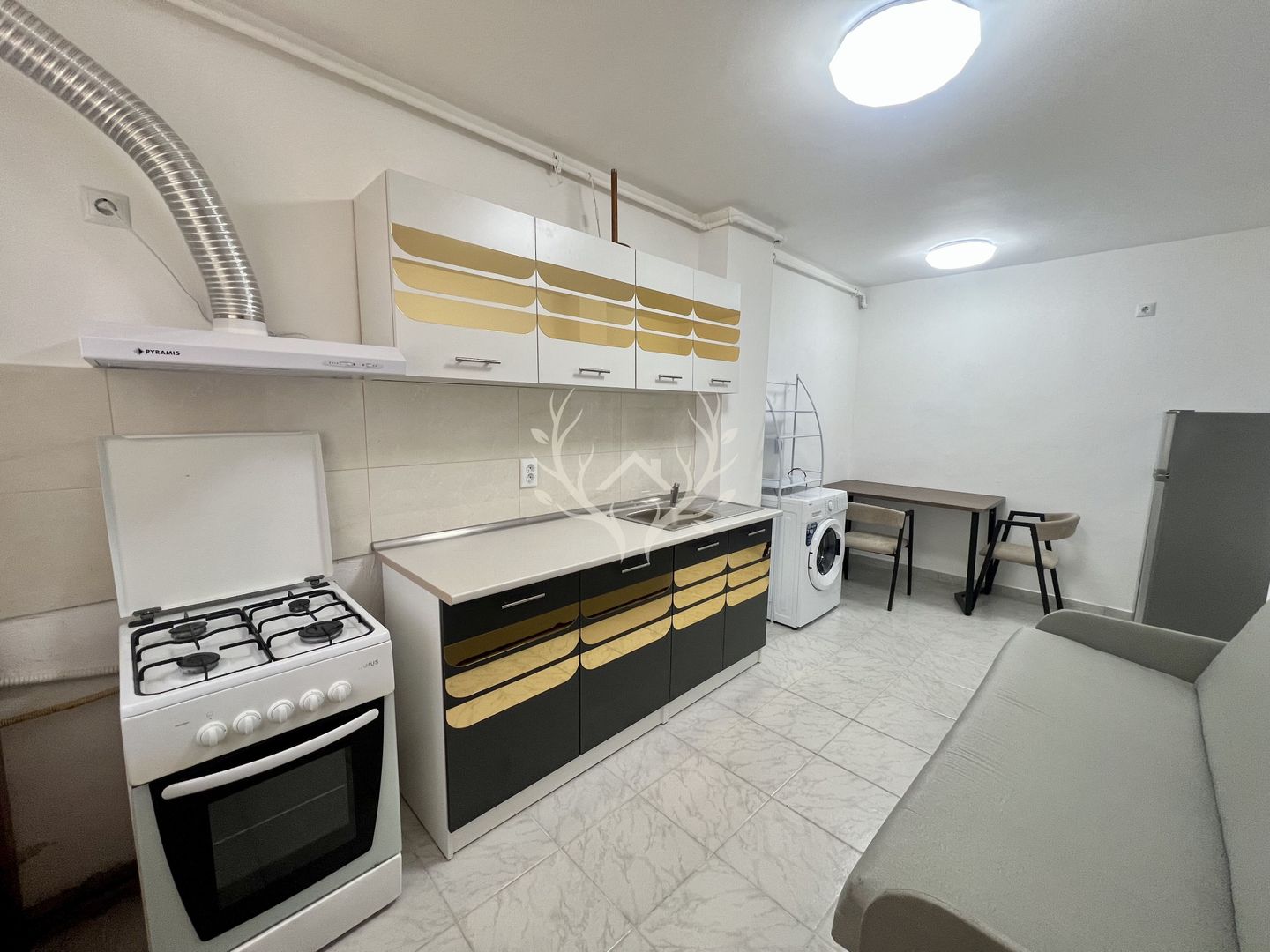 Apartament cu o camera in Intre Lacuri, Str. Aurel Vlaicu - Poză 3
