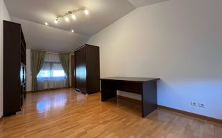 Vila spatioasa 6 dormitoare | gradina | Garaj - Poză 20