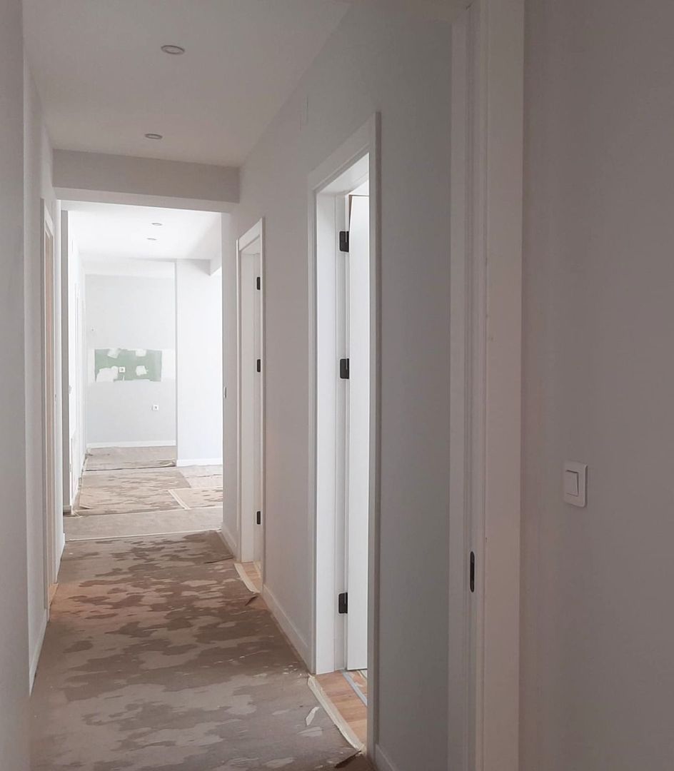 APARTAMENT PREMIUM CU 5 CAMERE ȘI GRĂDINĂ PRIVATĂ DE 160 MP - Poză 12