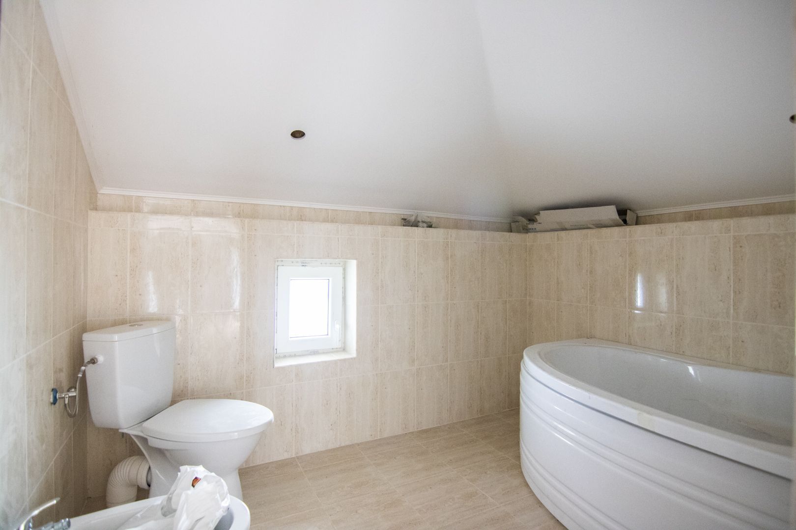 Casa/Vila 4 camere, teren 426 mp., Cornetu  comision 0% - Poză 11