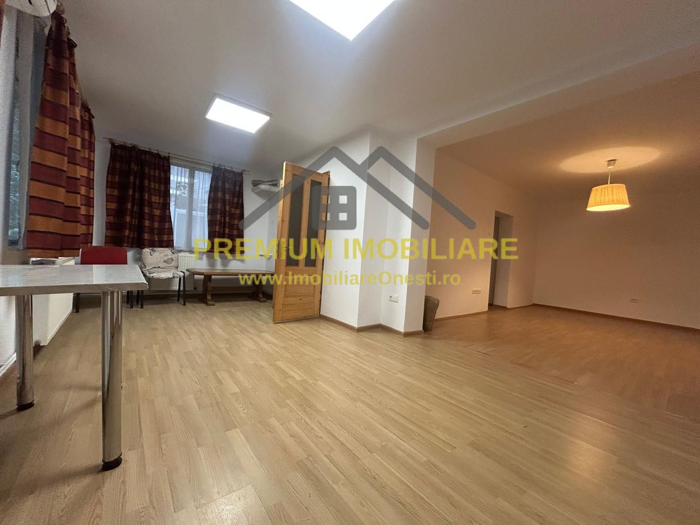 Apartament 3 camere, 100 mp, ultracentral – ideal birouri - Poză 2