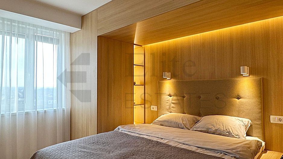 Penthouse de inchiriat ultracentral in Oradea - Poză 6