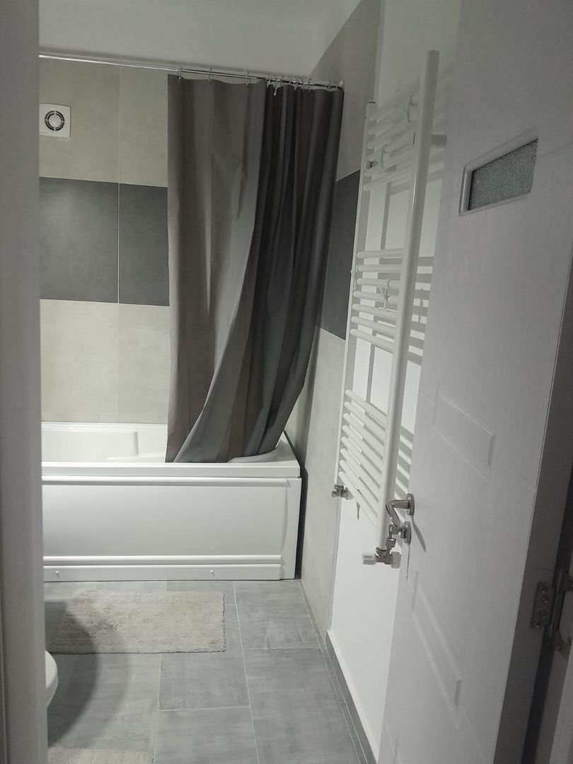 GARSONIERA MOBILATA/UTILATA, BLOC NOU, LOC PARCARE INCLUS, COMISION 0% - Poză 7